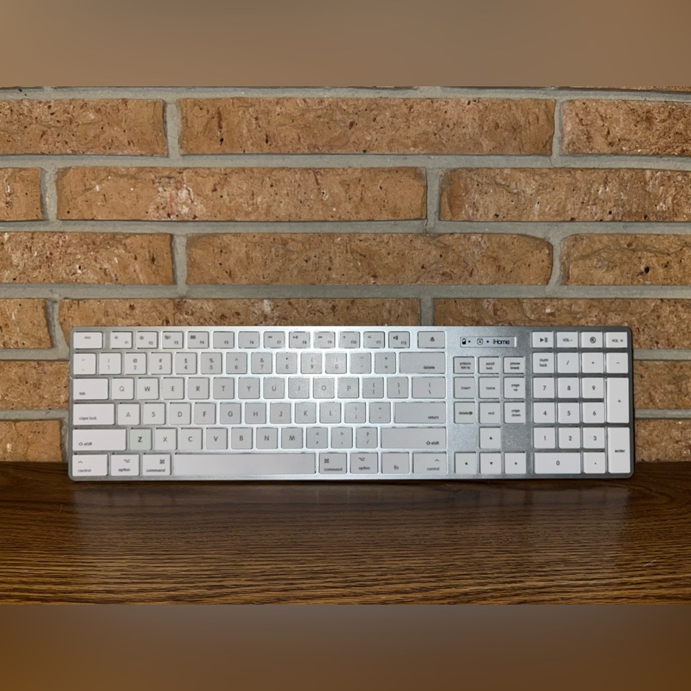 iHome Wireless Keyboard